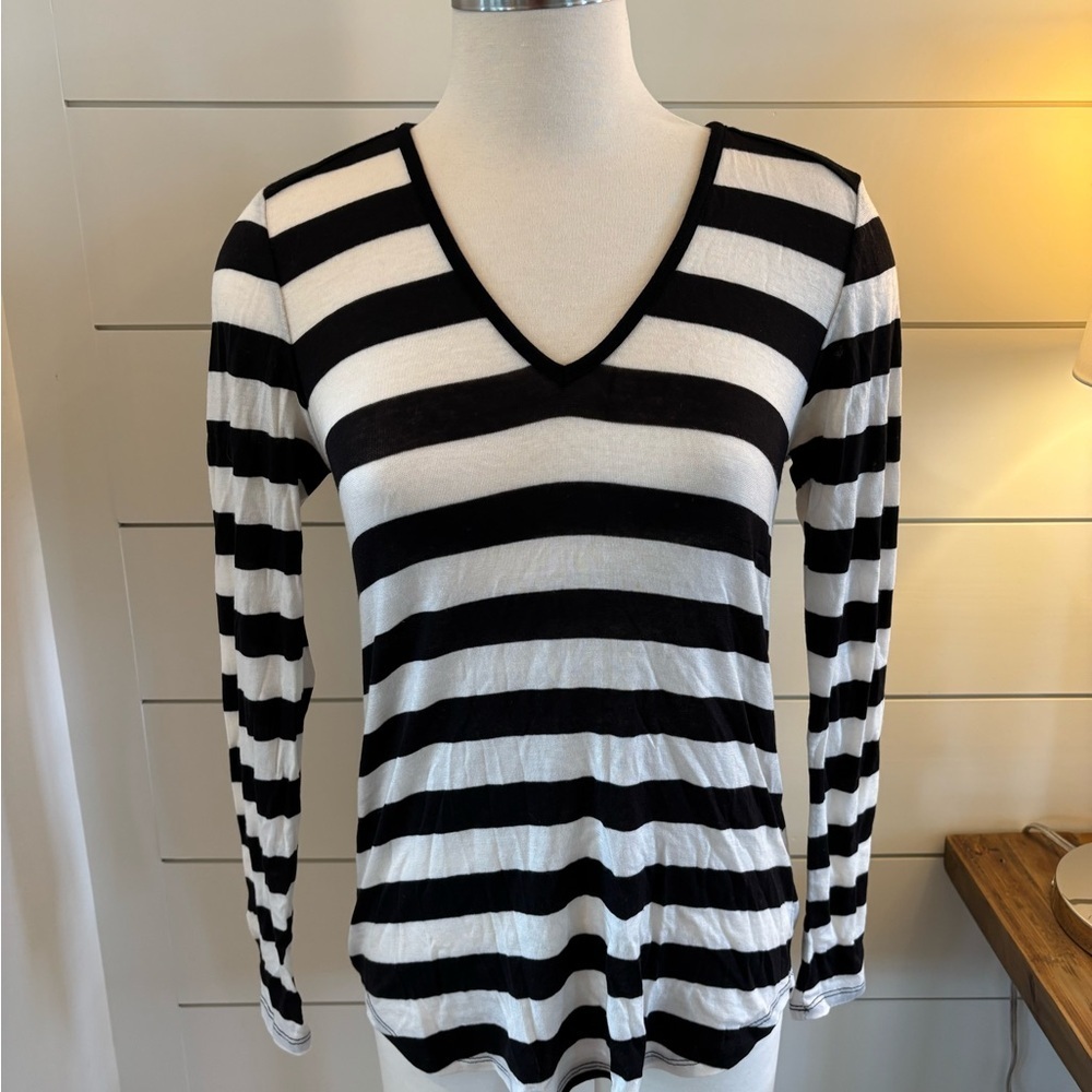 Velvet Black and White Fitted Long Sleeve T-Shirt